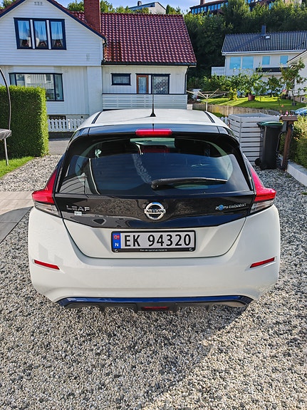 Nissan Leaf 12 of 30
