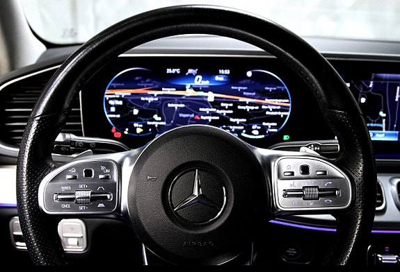 Mercedes-Benz GLE350 de 11 of 30