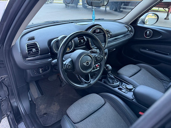 MINI Clubman Cooper D 17 of 30