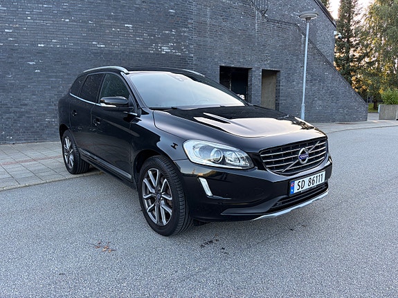 Volvo XC60 7 of 30