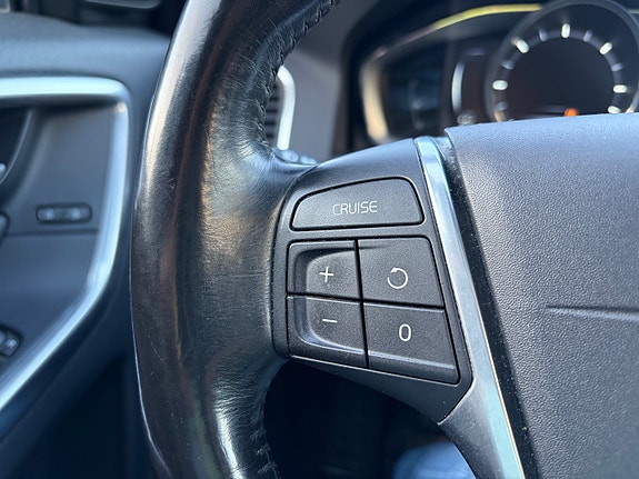 Volvo XC60 26 of 30