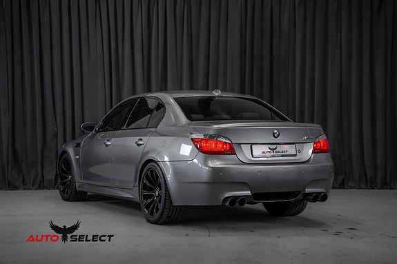 BMW M5 9 of 30