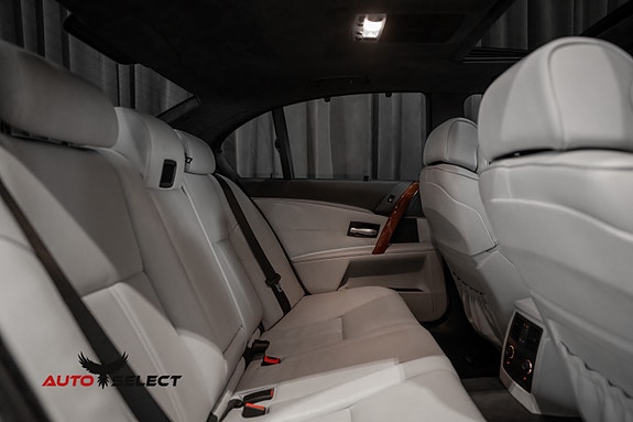 BMW M5 17 of 30