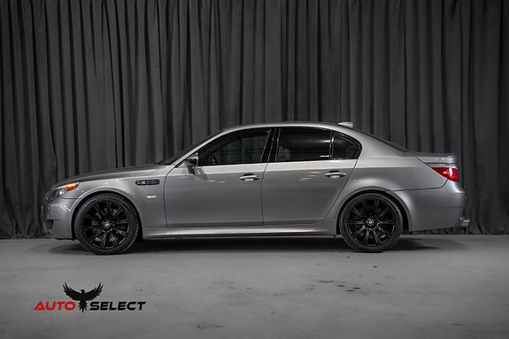 BMW M5 8 of 30