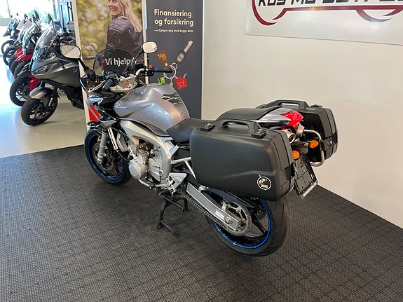 Yamaha FZ6-S Fazer *** SERVICE/GARANTI *** 8 of 30