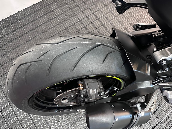 Kawasaki Z900 *** A2/MELLOMTUNG * GPR *** 15 of 30
