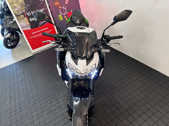 Kawasaki Z900 *** A2/MELLOMTUNG * GPR *** 3 of 30
