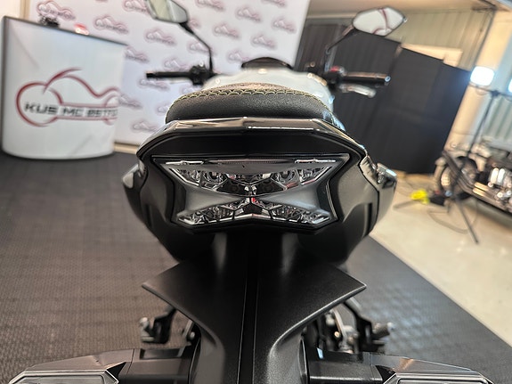 Kawasaki Z900 *** A2/MELLOMTUNG * GPR *** 9 of 30