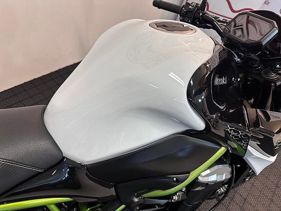 Kawasaki Z900 *** A2/MELLOMTUNG * GPR *** 28 of 30