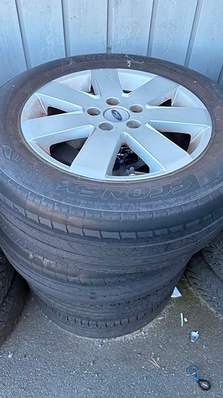 Ford S-MAX 26 of 30