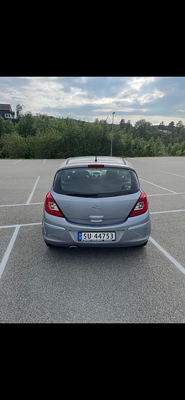 Opel Corsa 4 of 11