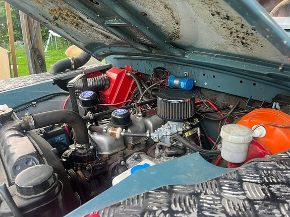 Land Rover 109 14 of 19