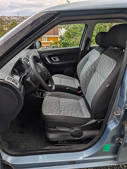 Skoda Fabia 9 of 18