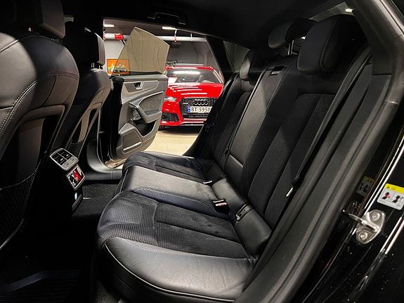 Audi A7 21 of 30