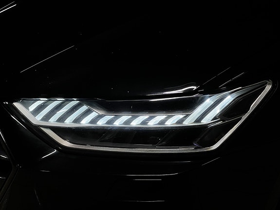 Audi A7 12 of 30