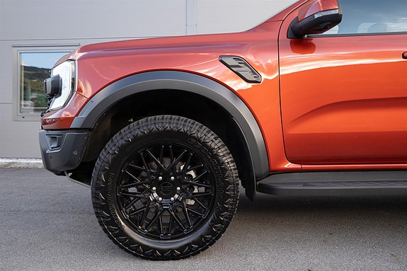 Ford Ranger Raptor 6 of 30
