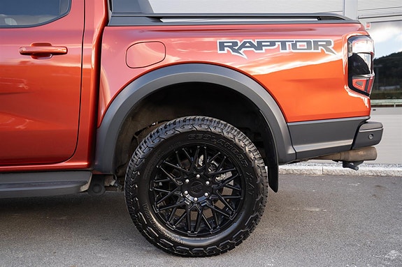 Ford Ranger Raptor 7 of 30