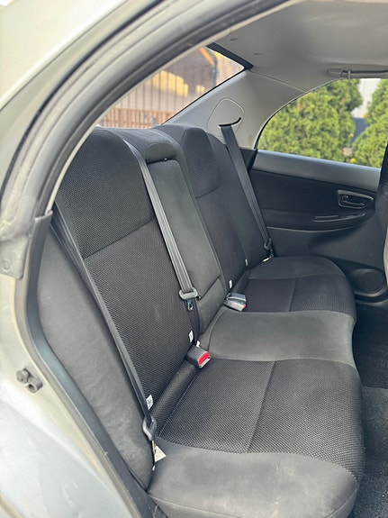 Subaru Impreza 19 of 28