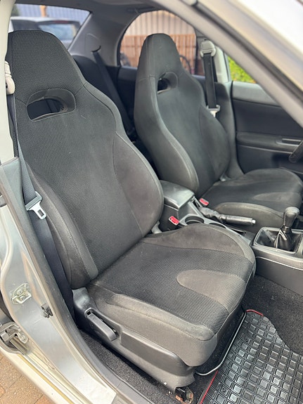 Subaru Impreza 13 of 28