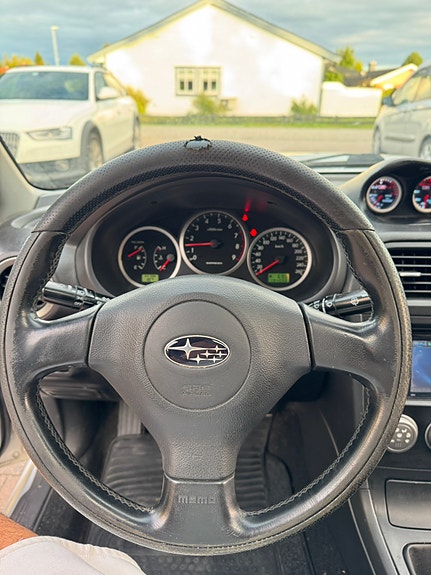Subaru Impreza 21 of 28