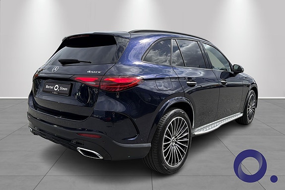Mercedes-Benz GLC300 e 6 of 22