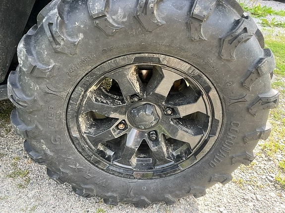 Can-Am Traxter XU HD8 13 of 15