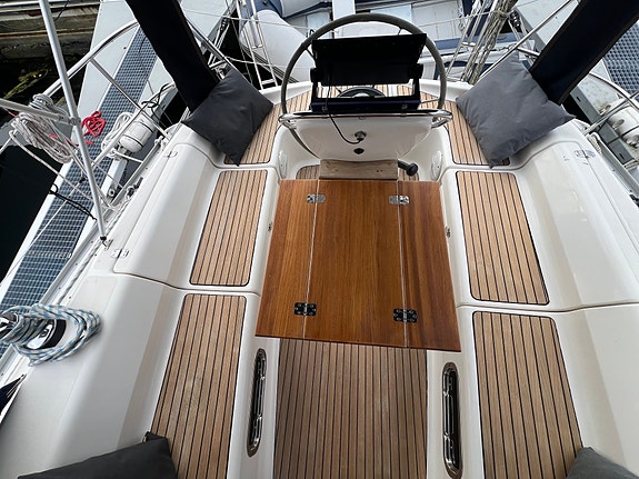 Flott og godt utstyrt Bavaria 37 AC selges - Ligger i Stavanger 8 of 30