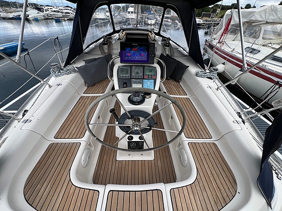 Flott og godt utstyrt Bavaria 37 AC selges - Ligger i Stavanger 5 of 30