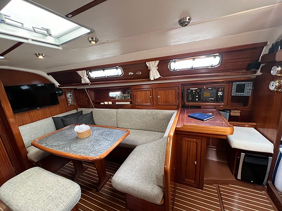 Flott og godt utstyrt Bavaria 37 AC selges - Ligger i Stavanger 10 of 30