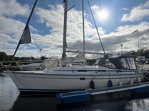 Flott og godt utstyrt Bavaria 37 AC selges - Ligger i Stavanger 4 of 30