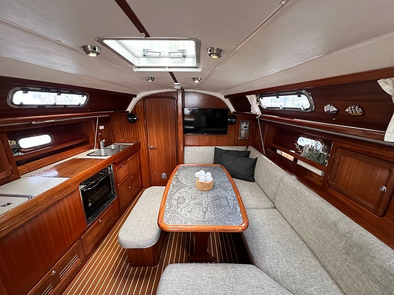 Flott og godt utstyrt Bavaria 37 AC selges - Ligger i Stavanger 16 of 30