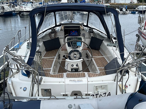 Flott og godt utstyrt Bavaria 37 AC selges - Ligger i Stavanger 2 of 30