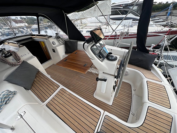 Flott og godt utstyrt Bavaria 37 AC selges - Ligger i Stavanger 12 of 30