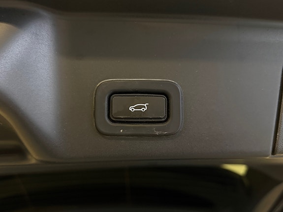 Land Rover Range Rover Evoque 26 of 30