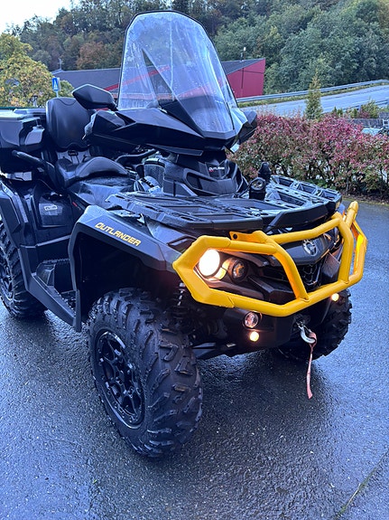 Can-Am Outlander MAX XTP 1000 2 of 16