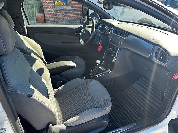 Citroen DS3 14 of 17