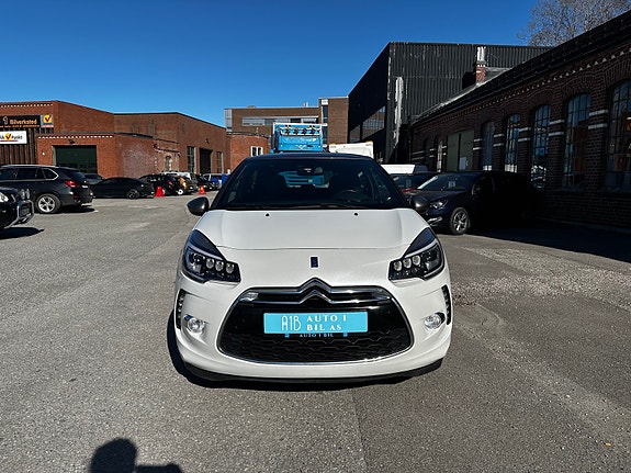 Citroen DS3 8 of 17