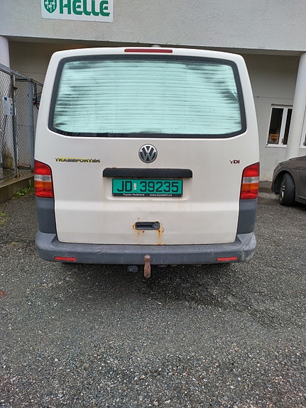 Volkswagen Transporter 5 of 6