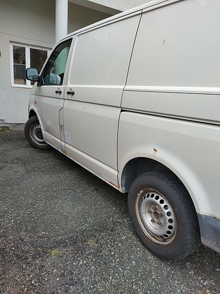 Volkswagen Transporter 4 of 6