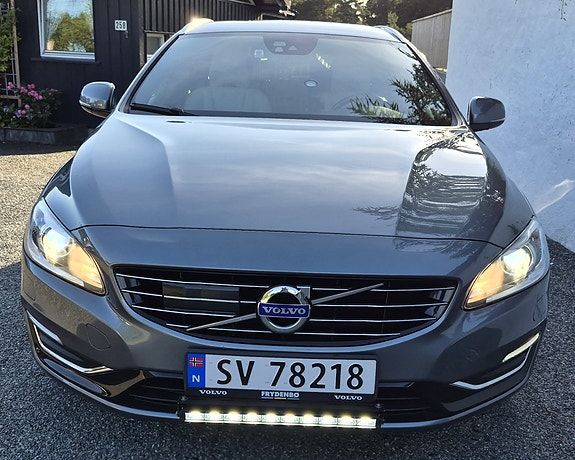 Volvo V60 7 of 30