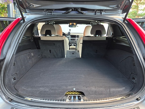 Volvo V60 30 of 30