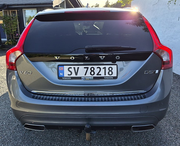 Volvo V60 3 of 30
