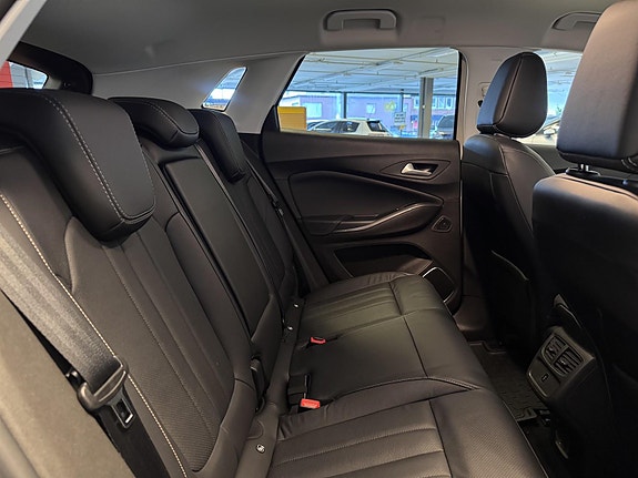 Opel Grandland X 26 of 30