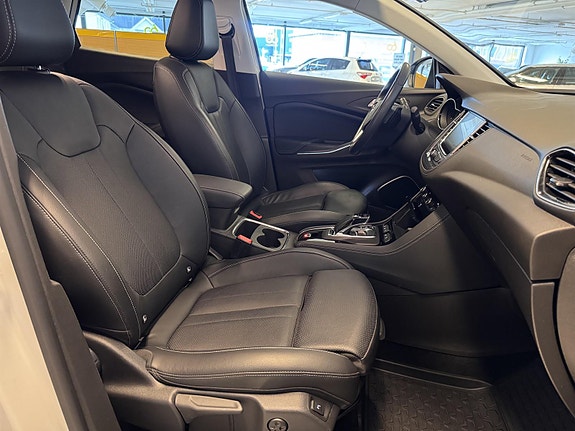 Opel Grandland X 22 of 30