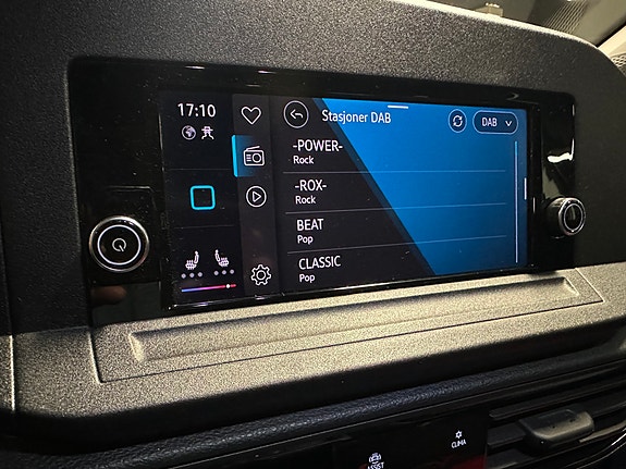 Volkswagen Caddy 21 of 28