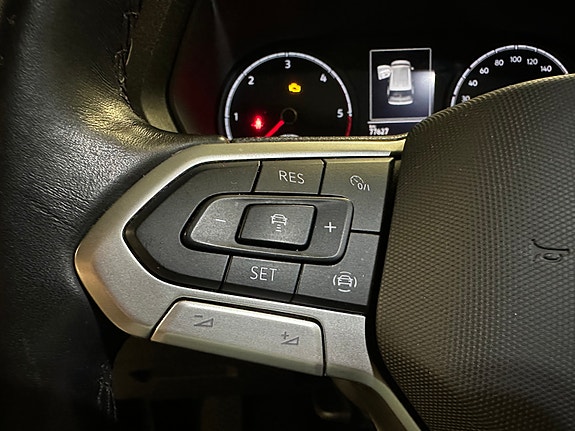 Volkswagen Caddy 15 of 28