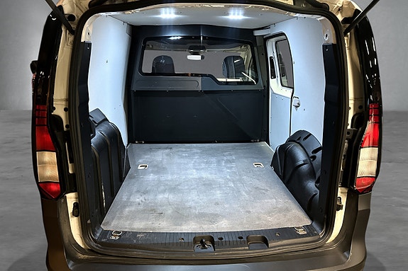 Volkswagen Caddy 27 of 28