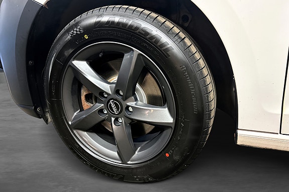 Volkswagen Caddy 23 of 28