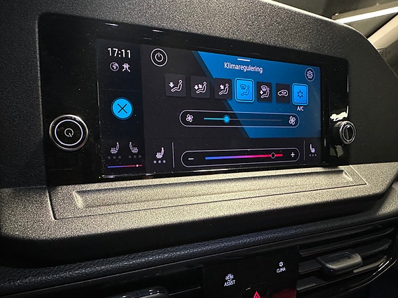 Volkswagen Caddy 16 of 28