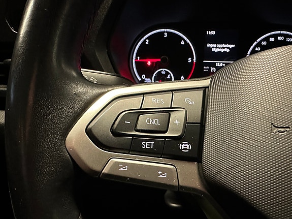 Volkswagen Caddy 21 of 26